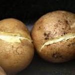Картопля при діабеті цукровому 1 і 2 типу: чи можна печена, варена, сирої, сік, в мундирі, пюре