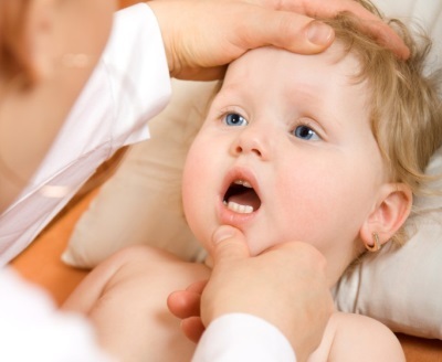 Білі плями на зубах у дитини або дорослого - чому і що робити?