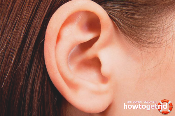Як видалити воду з вуха відразу або якщо вона там вже давно?