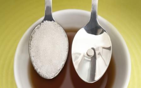 Замінник цукру для діабетиків 2 і 1 типу: користь і шкода, кращі, натуральні, безпечні, чи можна