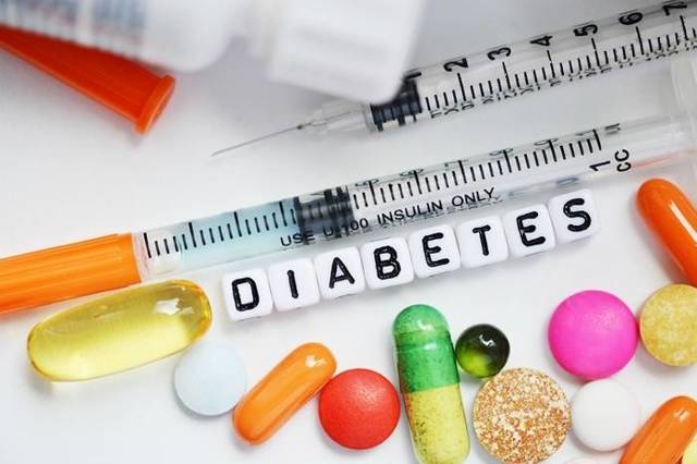Перші ознаки діабету цукрового у жінок, чоловіків, дітей: симптоми після 50, 30, 10 років (фото)
