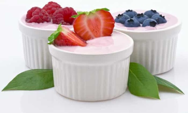 Йогурт при діабеті цукровому 2 типу: чи можна їсти, які корисні, як приготувати