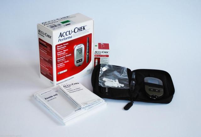 Глюкометр Акку Чек (accu chek): ціна, як користуватися, інструкція по применеия, тест-смужки, ланцети