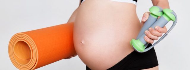 Чи можна присідати при варикозі: користь і шкода, показання та протипоказання, правила (техніка) виконання, чи можна присідати при вагітності