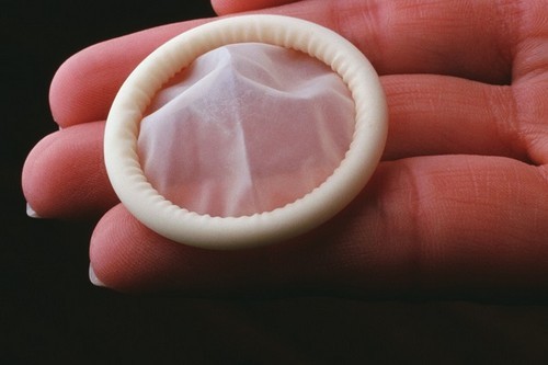 Чи може бути молочниця від презерватива?
