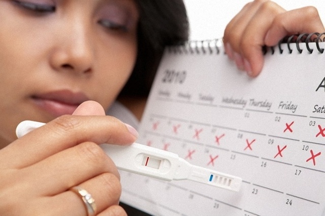 Менструації без овуляції - причини і шанси на зачаття