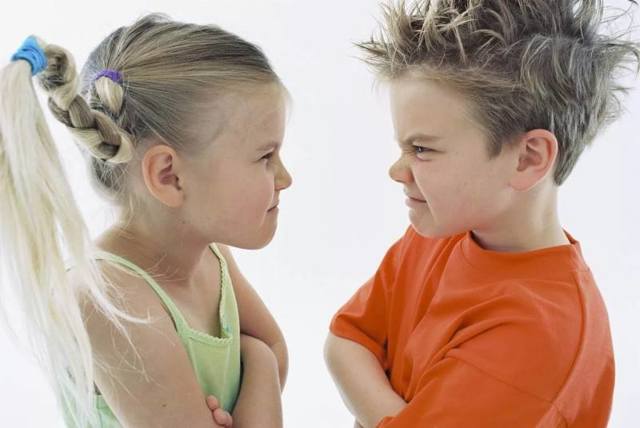 Дитина весь час говорить «Ні»: 5 порад від дитячого психолога