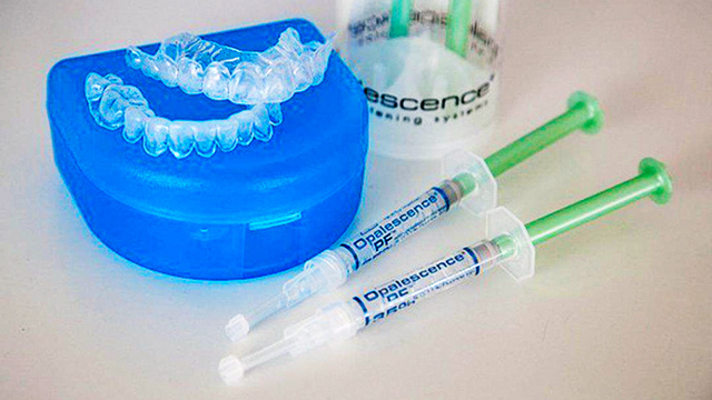 Як відбілити зуби в домашніх умовах