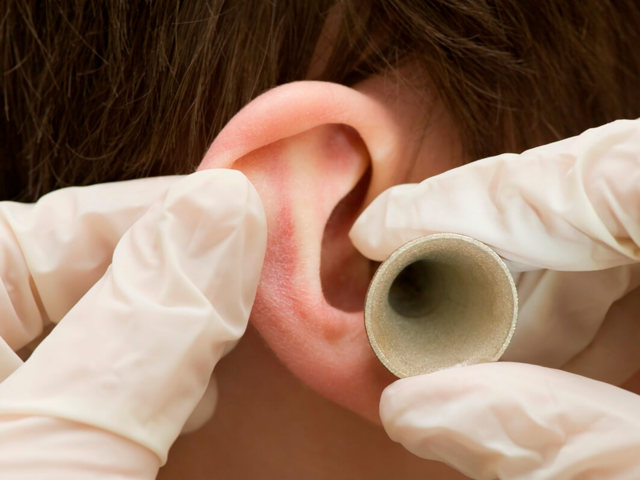 Сверблячка у вухах: причини і лікування