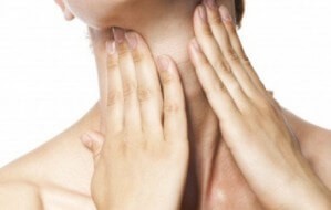 Кашель при щитовидці, симптоми захворювання і методи терапії кашлю