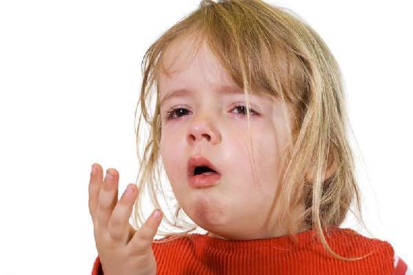 Почему возникает бронхиальный кашель и как его правильно лечить