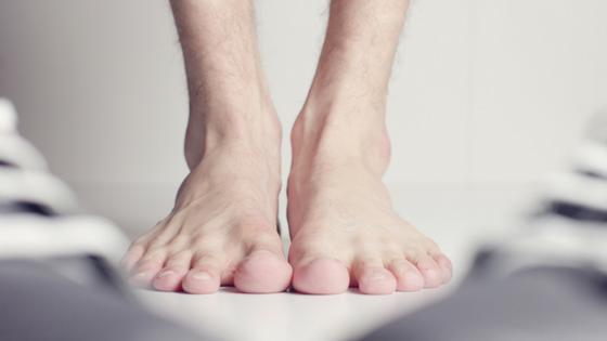 Біль і набряк ніг нижче колін - в чому причини