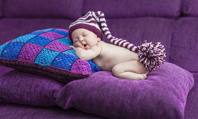 Вибираємо якісну ортопедичну подушку для новонароджених