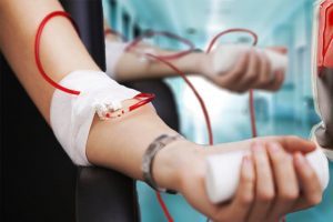 Переливання крові від прищів: особливості процедури, принципи лікування