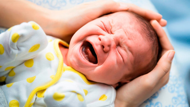 Як вилікувати нежить у немовляти
